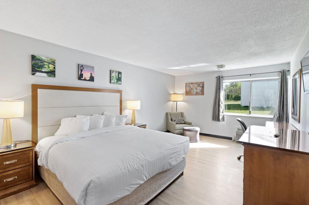 Days Inn By Wyndham Erie Kearsarge Buitenkant foto